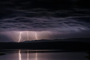 Tempesta in arrivo? Occhio ai fulmini