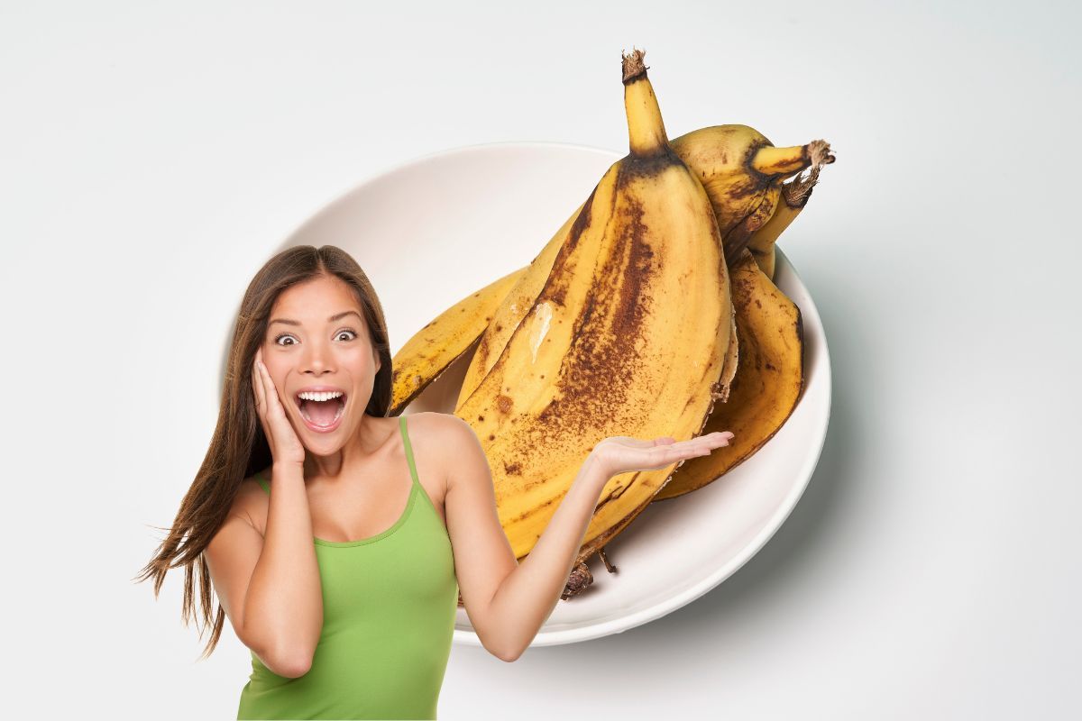 donna stupita e buccia di banana