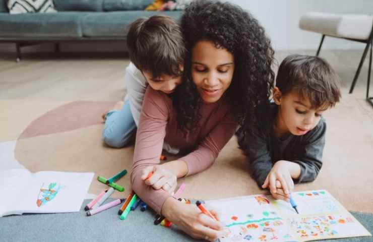 mamma con i bambini
